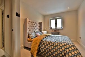 Photo 30- click for photo gallery